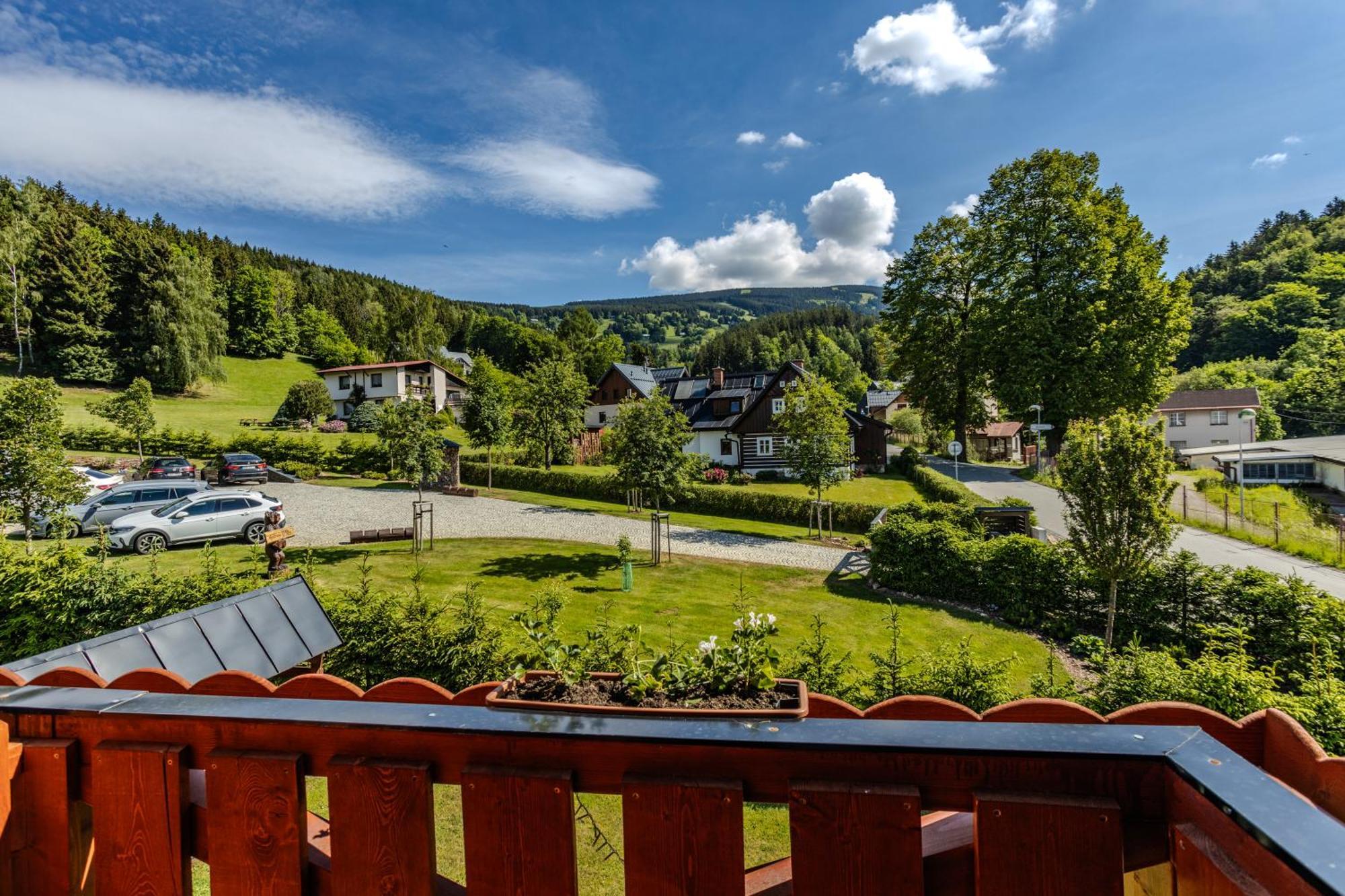 Apartmany Iwona Rokytnice nad Jizerou Luaran gambar