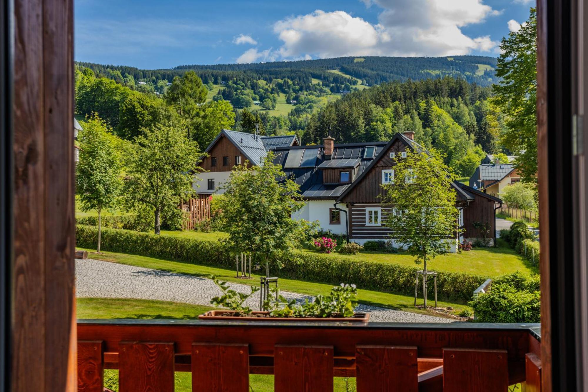 Apartmany Iwona Rokytnice nad Jizerou Luaran gambar