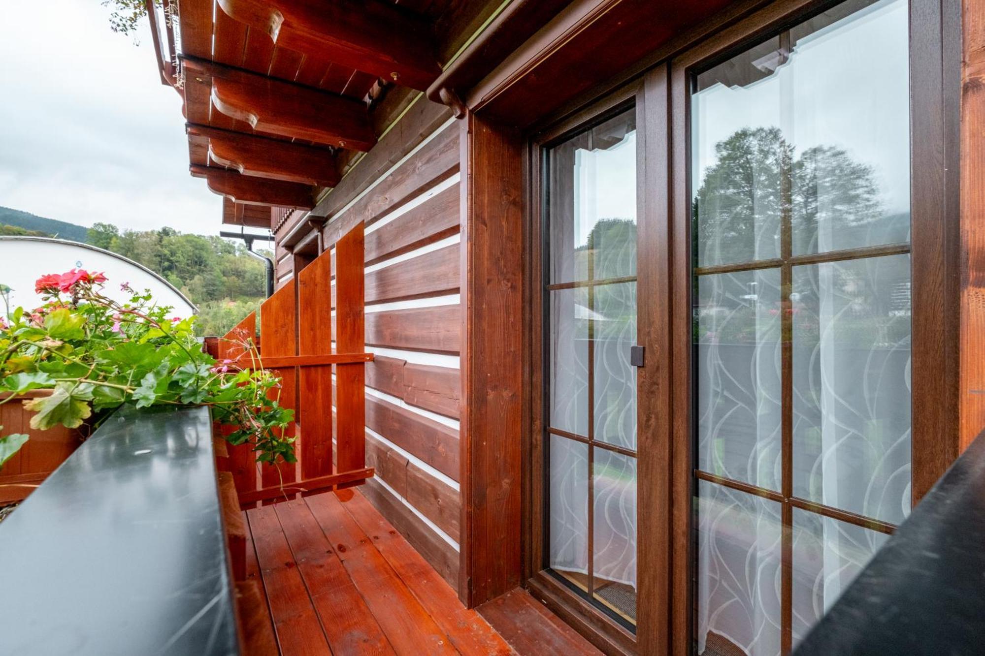 Apartmany Iwona Rokytnice nad Jizerou Luaran gambar